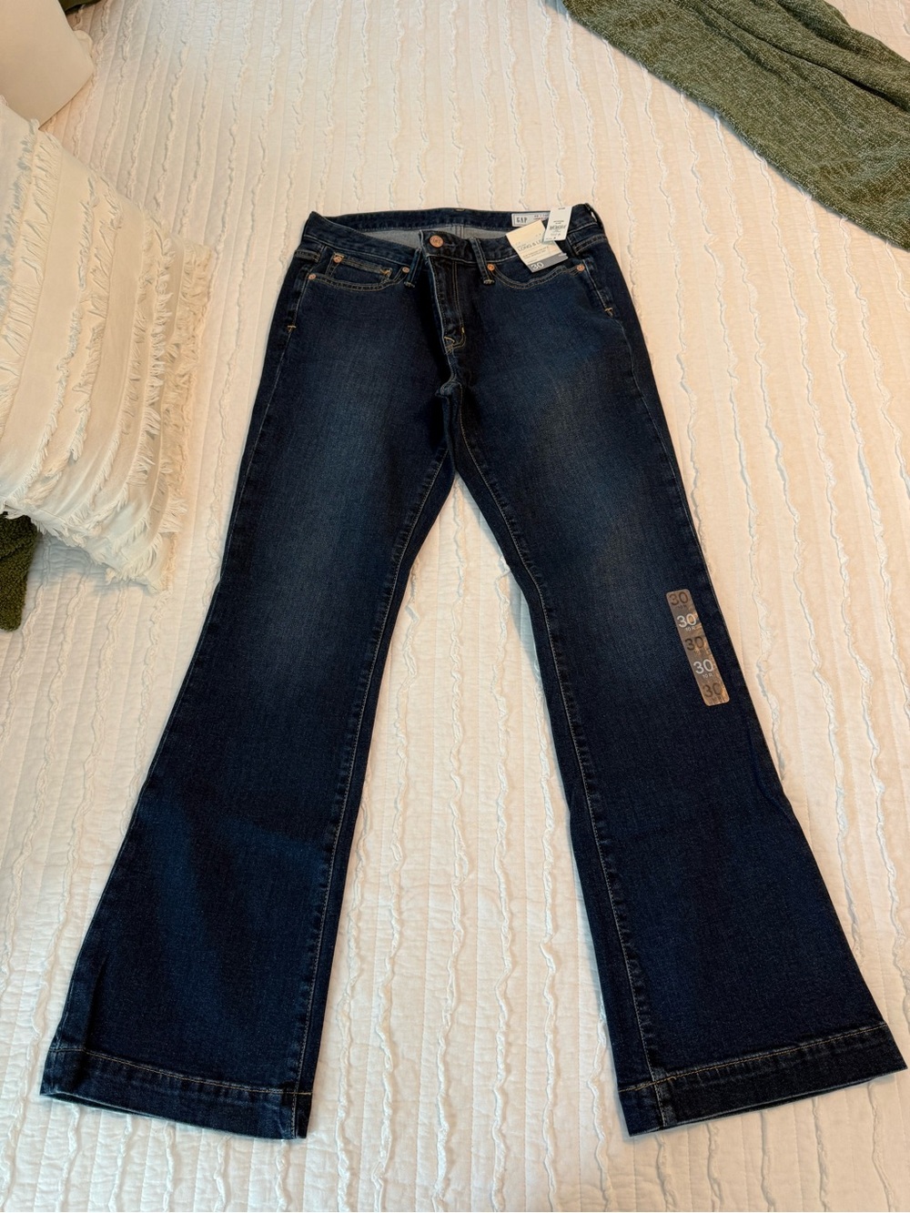 Women’s Gap Long & Lean Low Rise Bootcut Jeans, 30R NWT